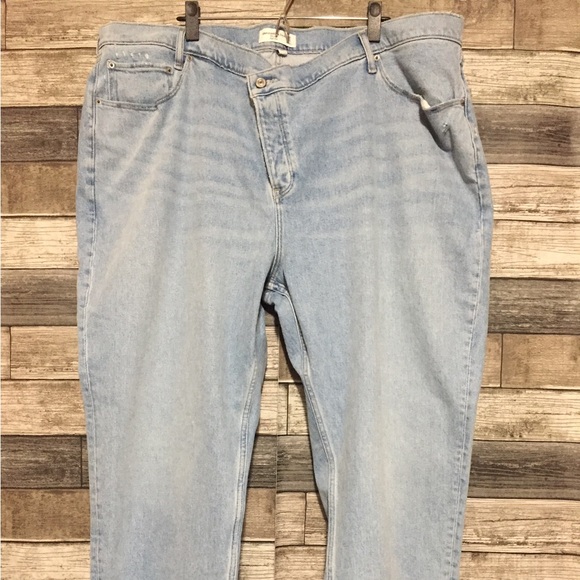Abercrombie Fitch The Dad High Rise Jeans Women’s 36/22R Light Wash - Picture 5 of 9